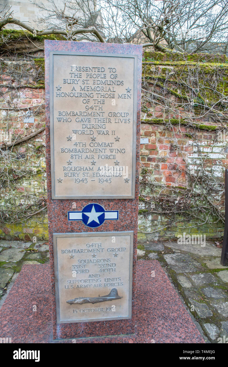 USAF World war ll Memorial Seat, Bury St Edmunds, Suffolk, Großbritannien Stockfoto