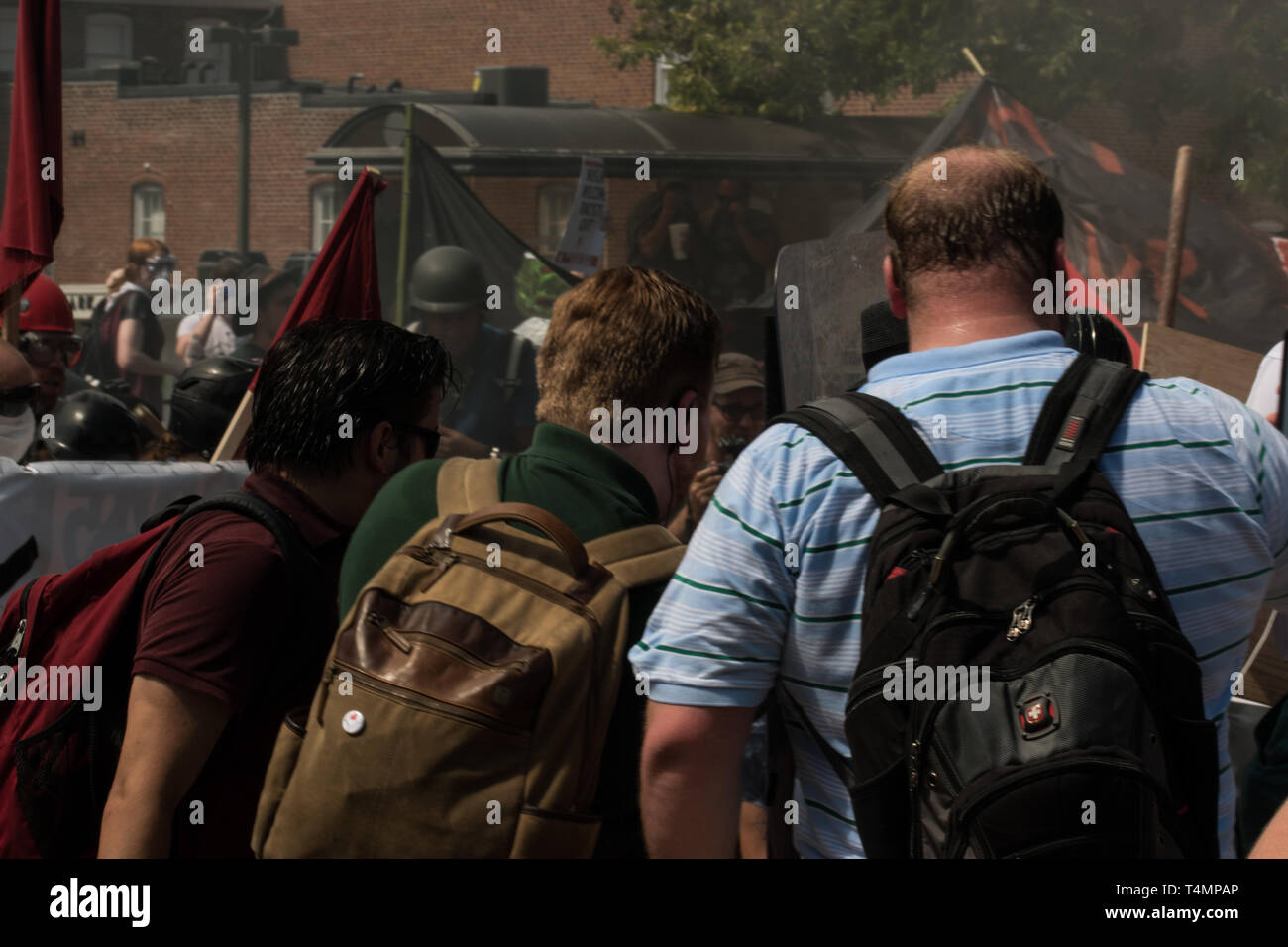 Die richtige Rallye Riot Downtown Street Teargassed August 12, 2017 Unite Stockfoto