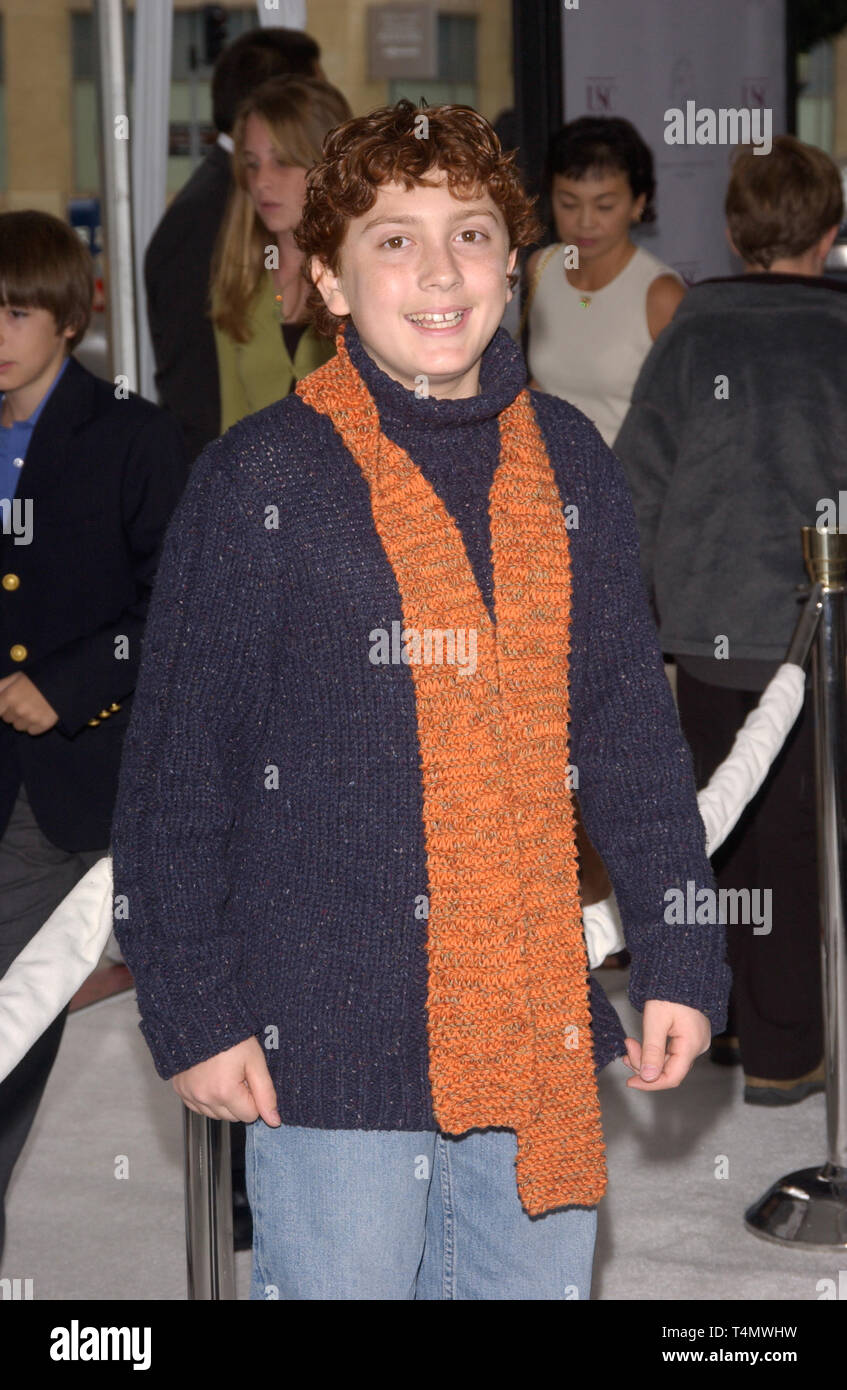 LOS ANGELES, Ca. November 07, 2004: Los Angeles, CA; Schauspieler DARYL SABARA an der Hollywood Premiere der Polar Express. Stockfoto