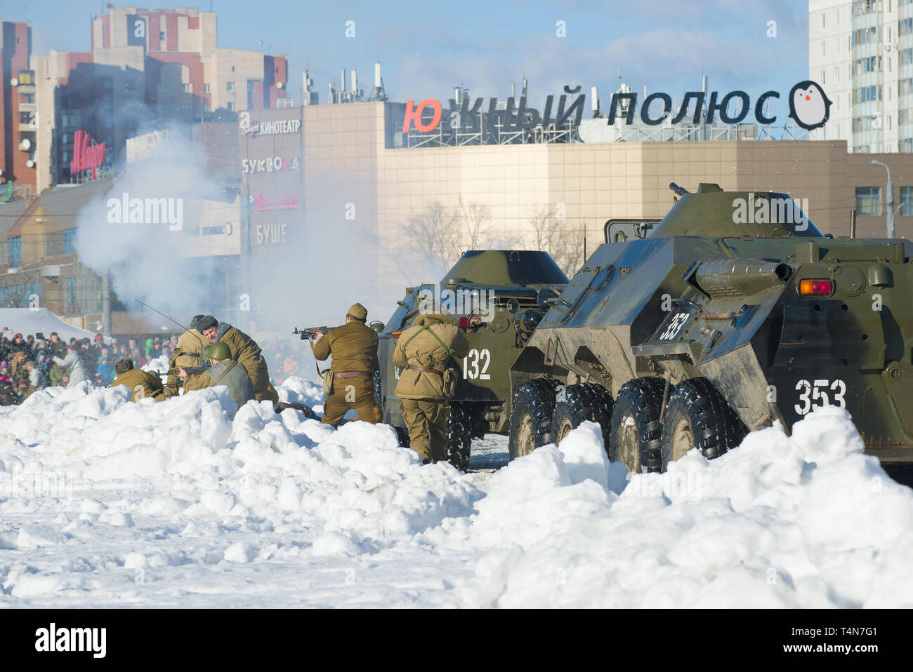 SAINT-Petersburg, Russland - 17. FEBRUAR 2019: Fragment der Schlacht während des Militär-historische Rekonstruktion zu Ehren des 30-jährigen withdr Stockfoto