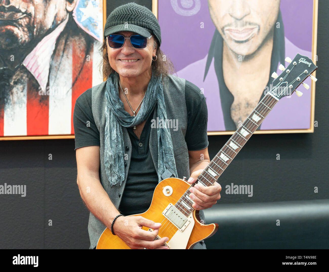 Frankfurt am Main, Deutschland - 2.April 2019: Matthias Jabs (* 1955, deutscher Musiker - Scorpions) auf der Musikmesse Frankfurt Stockfoto