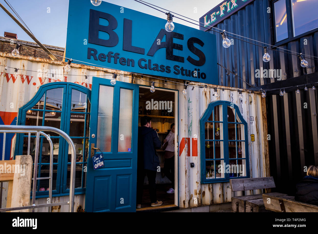 Reffen, ein Street Food Markt und städtischen Bereich für Start-ups, Innovation und Kreativität, Refshaleoen Insel, Kopenhagen, Dänemark Stockfoto