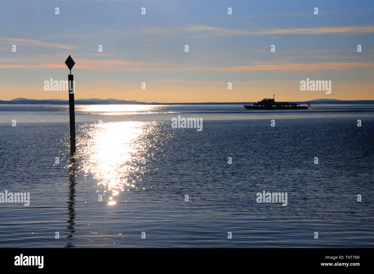 Ausflugsschiff, Bodensee in der Nähe von Langenargen, Baden-Württemberg, Deutschland, Europa Stockfoto