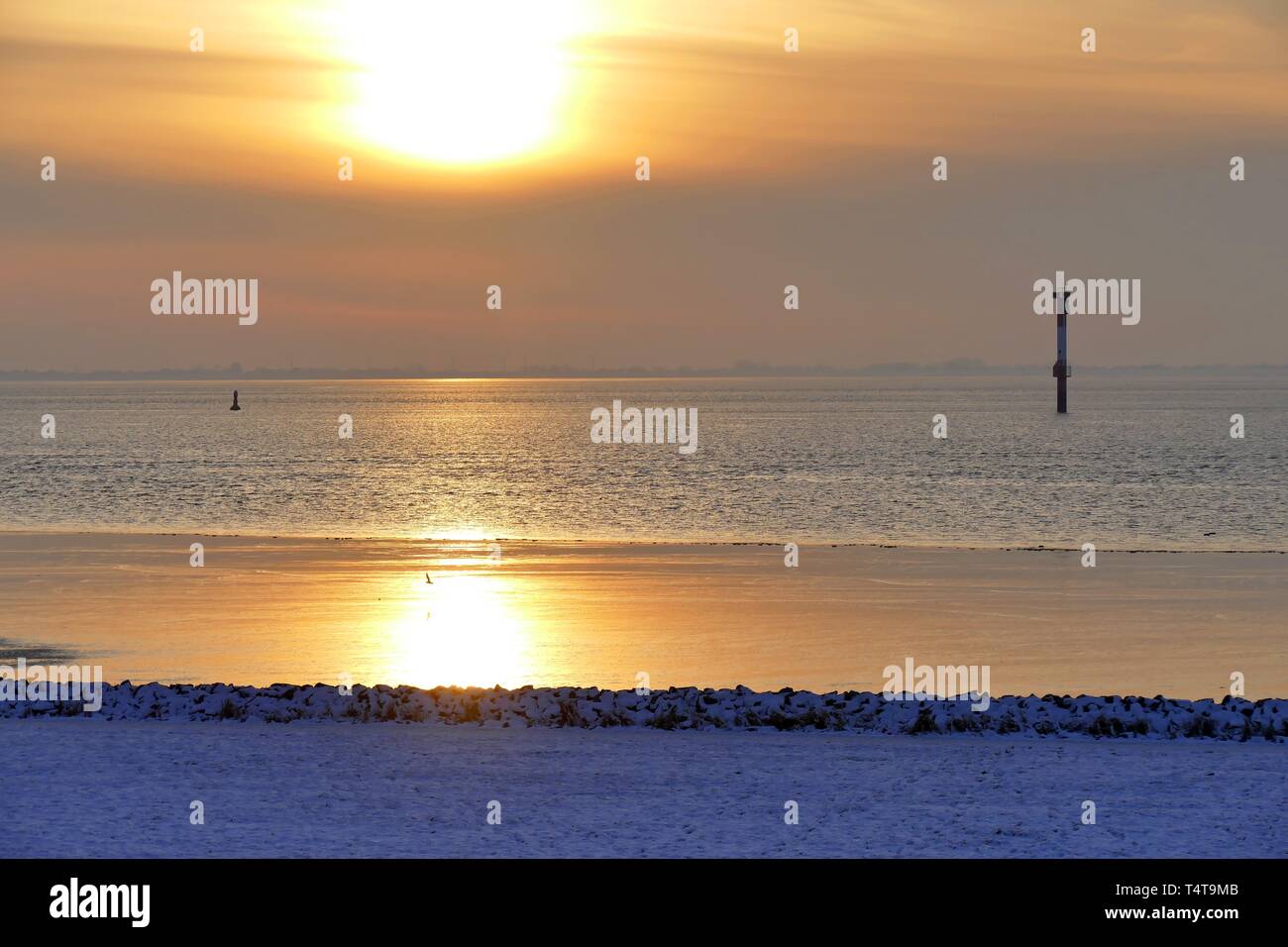 Sonnenuntergang, winter Stimmung, Weser, Cuxhaven, Deutschland, Europa Stockfoto