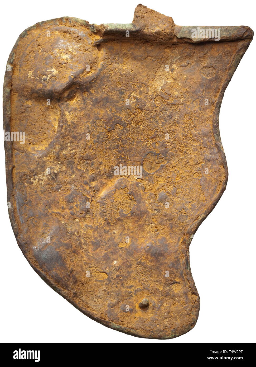 Eine Backe - Stück eines römischen Helm, zweiten-dritten nachchristlichen Jahrhunderten. Linke Wange-Stück aus Eisen mit Bronze Coating, jagten in der Entlastung und geprägt. Der leicht gebogene Form, auf der Vorderseite mit einem Adler Motiv durch eine doppelte Partition und ein Ohr in Relief umrahmt. Grüne Patina mit Resten von Verzinnen, Teil des Bügeleisens am oberen Scharnier. Höhe 15,7 cm. Provenienz: Süddeutschen Privatsammlung, 1970er und später. historischen, historischen, römischen Reiches, antike, Antike, antike, Additional-Rights - Clearance-Info - Not-Available Stockfoto