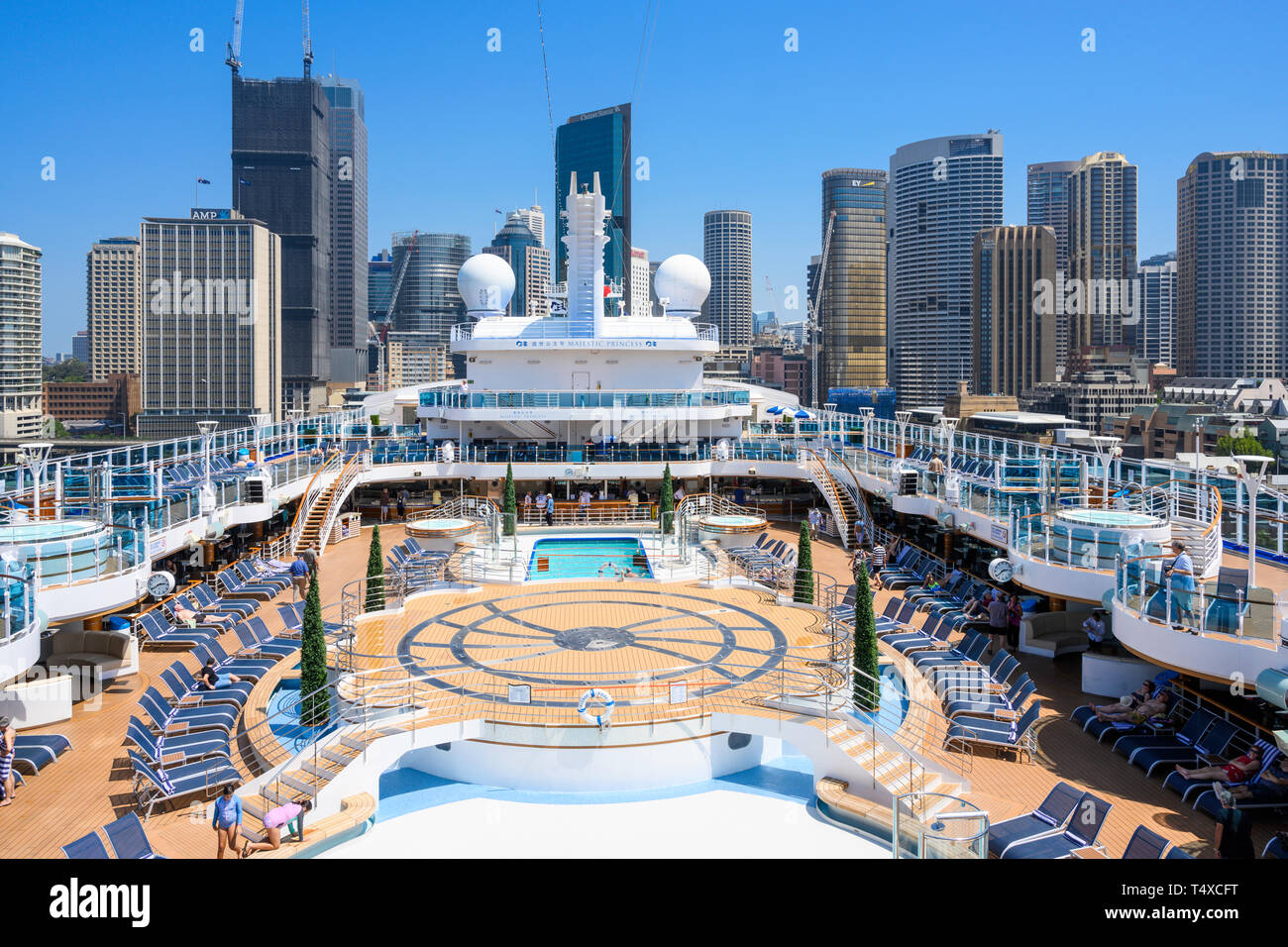 Princess Cruises cruise ship, majestätischen Prinzessin, ist an der Overseas Passenger Terminal, den Hafen von Sydney, Sydney, New South Wales, Australien, Anker. Stockfoto