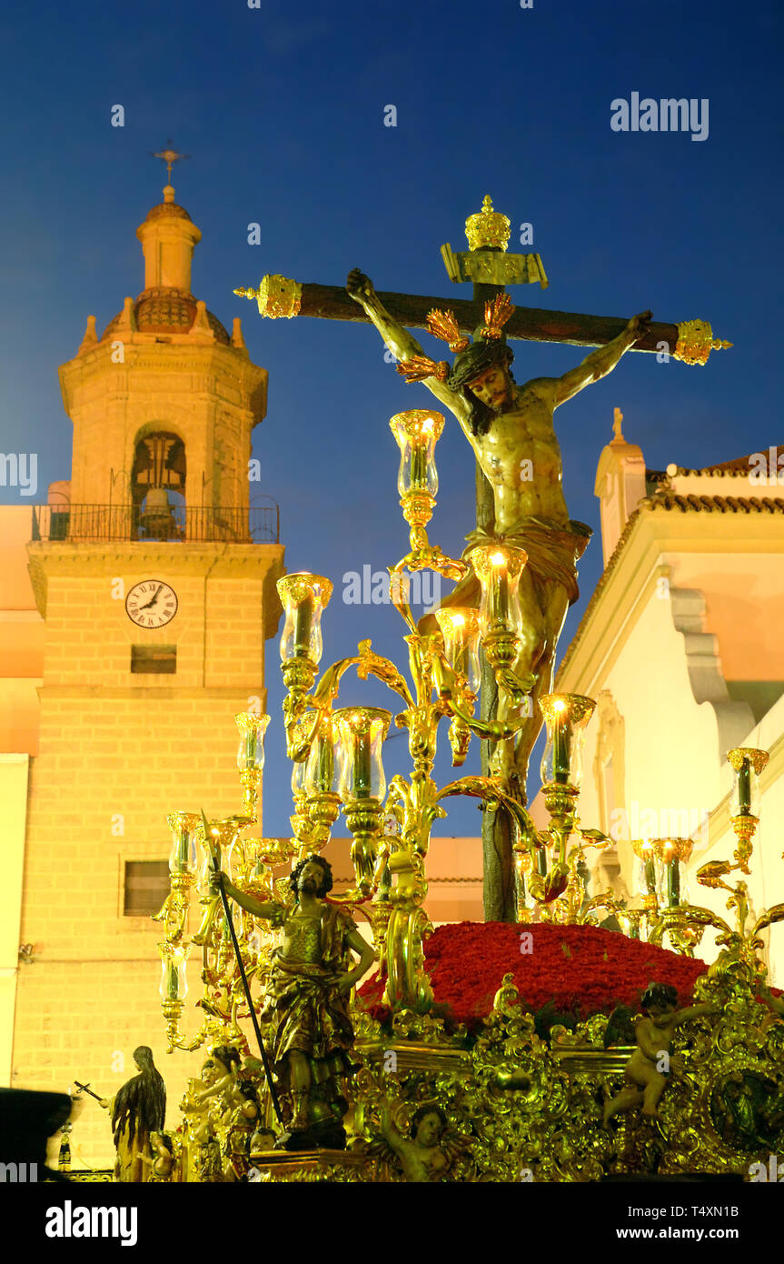 Heilige Woche. Bruderschaft von La Vera Cruz. Jesus Christus gekreuzigt. Cadiz. Region Andalusien. Spanien. Europa Stockfoto