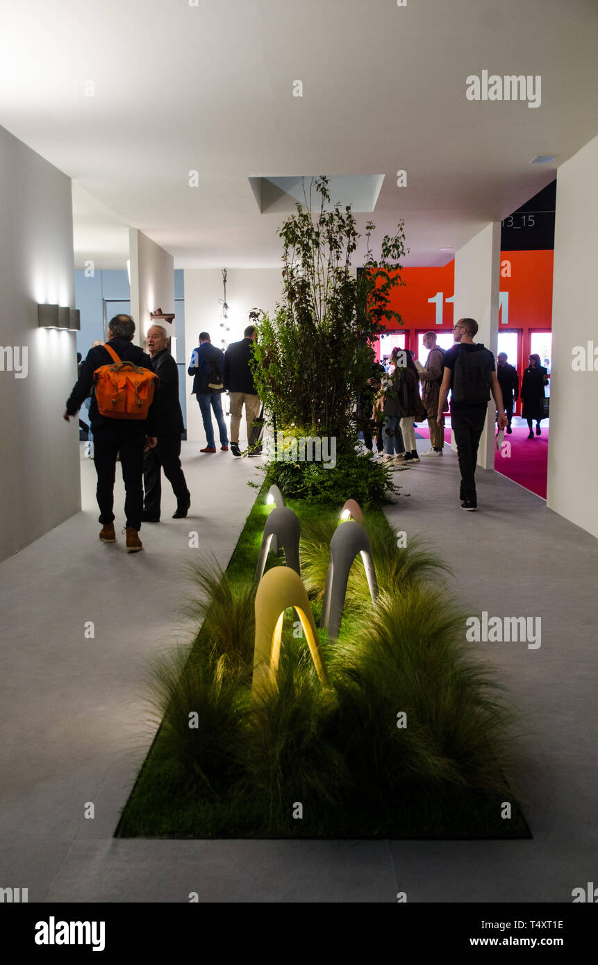 In Pavillons der Mailänder Möbelmesse, für Milano Design Week. Mailand, 10. April 2019 Stockfoto
