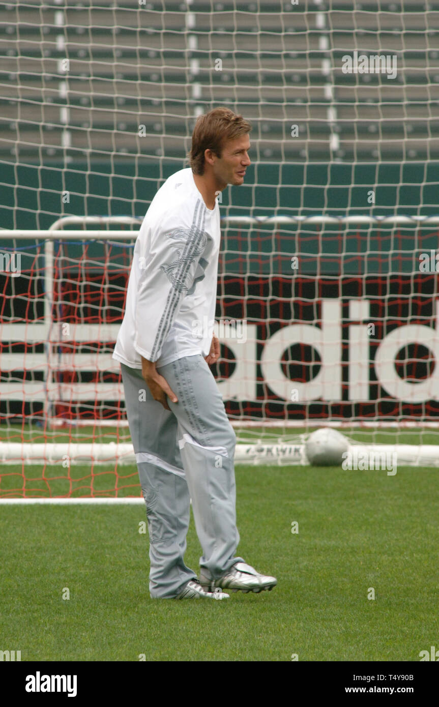 LOS ANGELES, Ca. Juni 02, 2005: Internationale Fußball-Superstar DAVID BECKHAM startet die David Beckham Academy im Home Depot Center in Südkalifornien. Die Akademie bildet die Grundlage für viele junge Amerikaner legen Fußball zu lernen. © 2005 Paul Smith/Featureflash Stockfoto