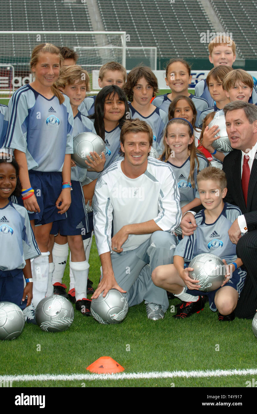 LOS ANGELES, Ca. Juni 02, 2005: Internationale Fußball-Superstar DAVID BECKHAM startet die David Beckham Academy im Home Depot Center in Südkalifornien. Die Akademie bildet die Grundlage für viele junge Amerikaner legen Fußball zu lernen. © 2005 Paul Smith/Featureflash Stockfoto