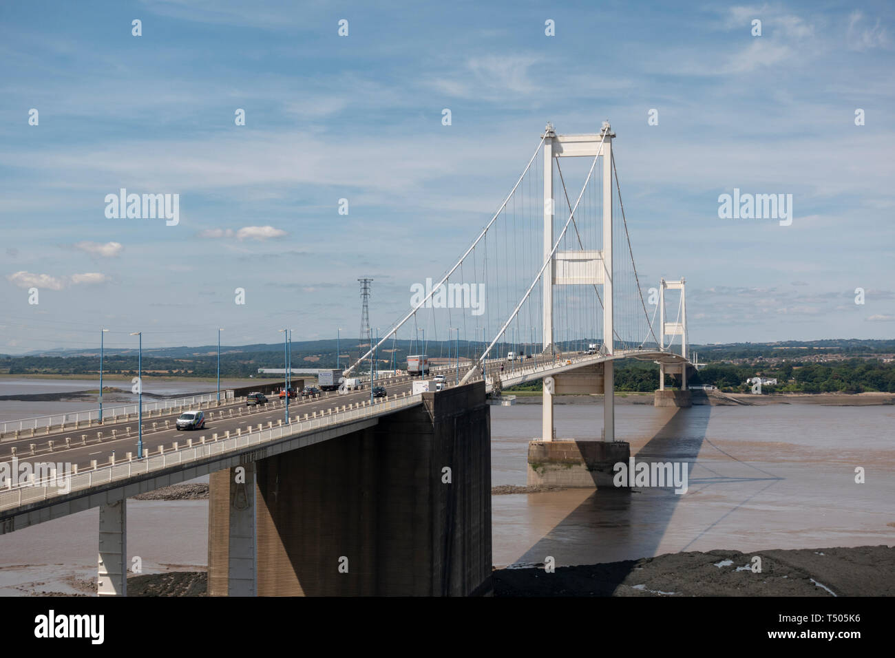 Die Severn Bridge (M48) Blick nach Westen von der Severn Bridge Outlook, England. Stockfoto