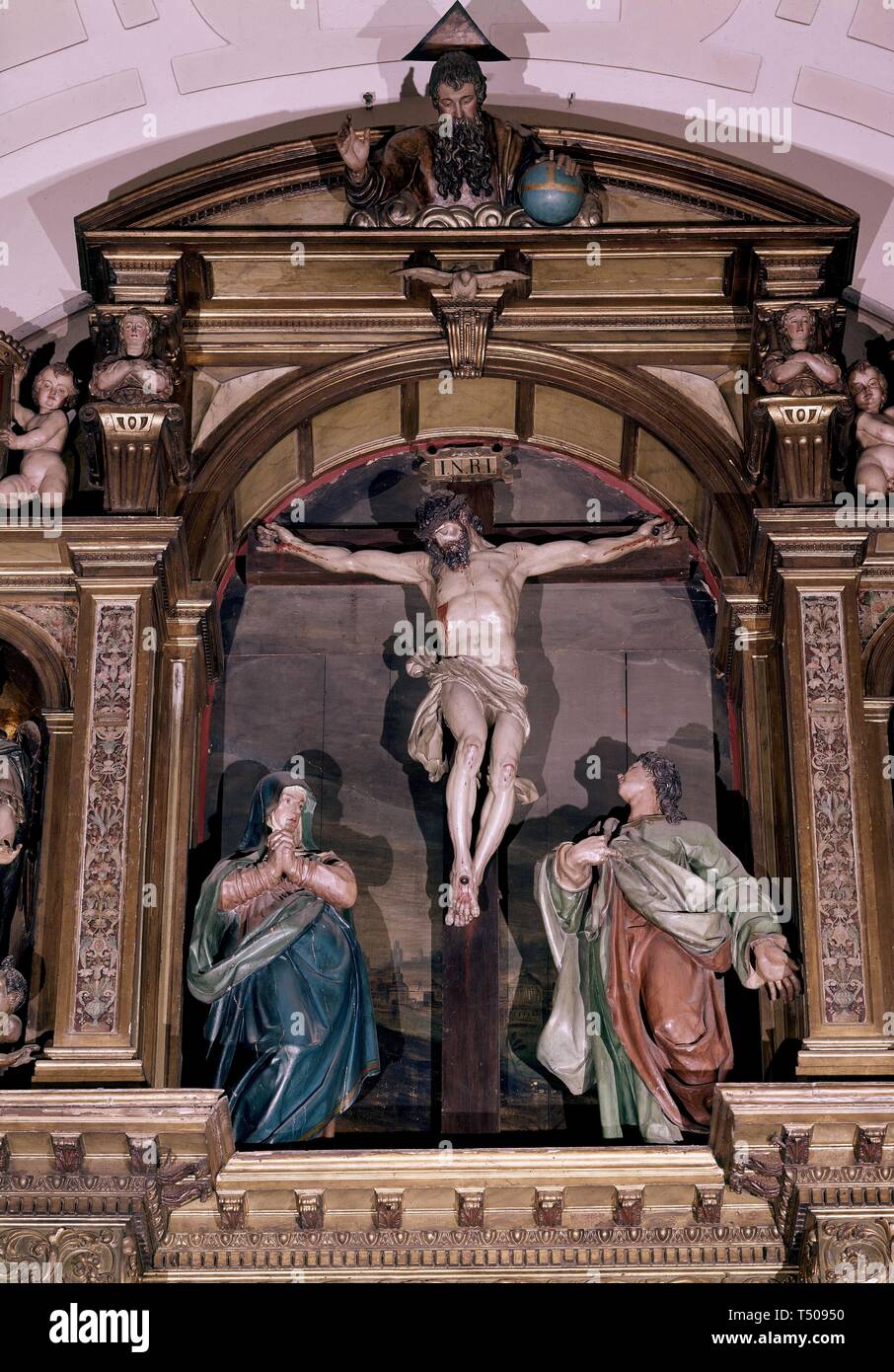 RETABLO DE LAS CARBONERAS - las mejores DEL CALVARIO - SIGLO XVII - BARROCO ESPAÑOL. Autor: MORALES ANTON. Lage: IGLESIA DE LAS CARBONERAS. MADRID. Spanien. JESUS. Jungfrau Maria. CRISTO CRUCIFICADO. SAN JUAN EVANGELISTA Y APOSTOL. Stockfoto