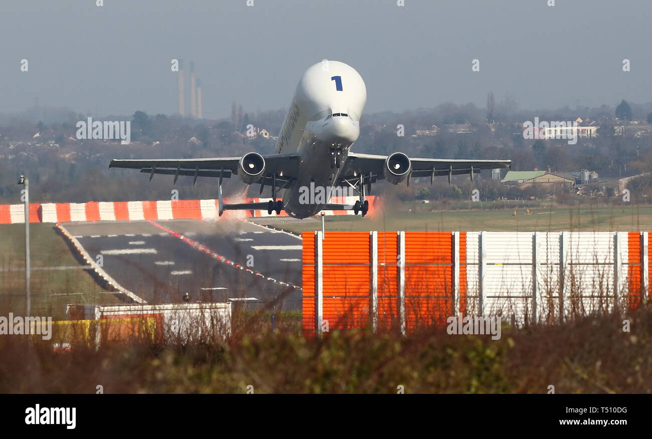 Beluga und Beluga XL vom Hawarden Airport credit Ian Fairbrother/Alamy Stockfotos Stockfoto