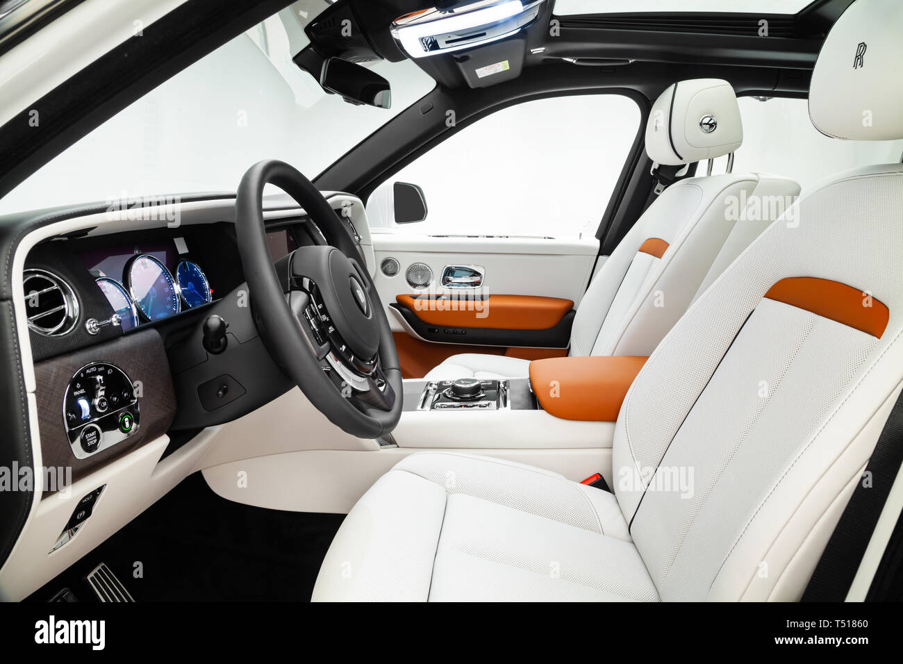 2019 Rolls-Royce Cullinan Stockfoto