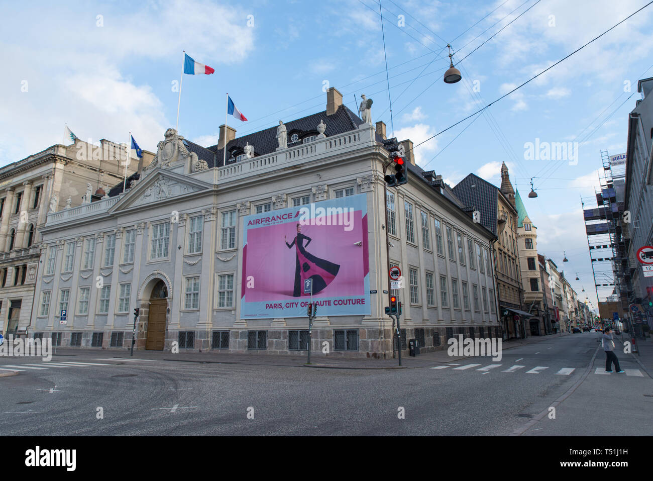 Eine Air-France horten auf der Französischen Botschaft wirbt Paris als die Stadt der Haute Couture, Kopenhagen, Dänemark. Stockfoto