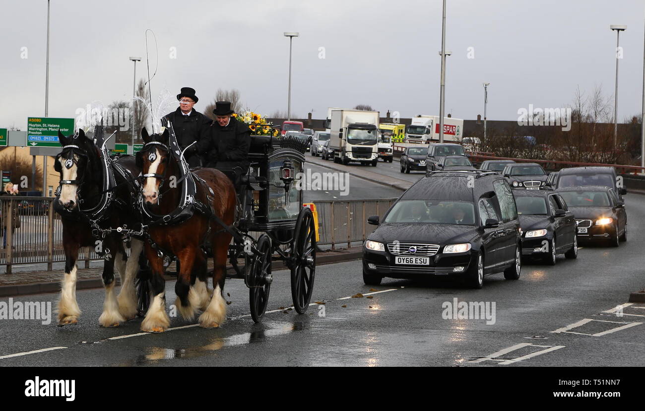 Liverpool, Großbritannien, Schauspieler Ken Dodds Beerdigung in der Stadt credit Ian Fairbrother/Alamy Stockfotos Stockfoto