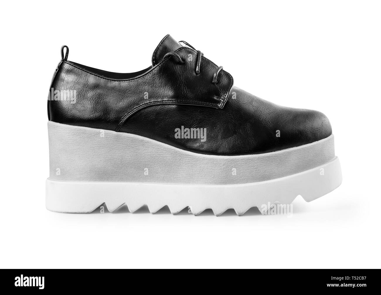 In der Nähe von eleganten weiblichen Schuhe Stiefel. mit Freistellungspfad isoliert Stockfoto