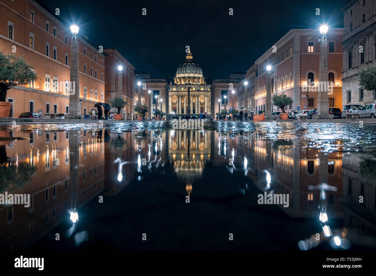 Die Basilika San Pietro Roma Stockfoto
