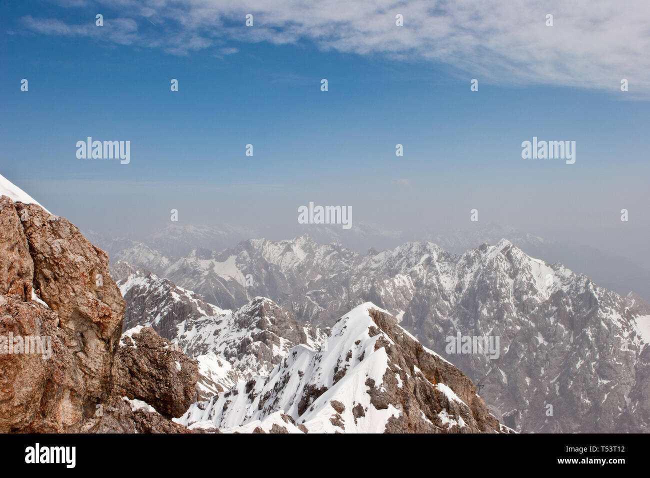 Bayerische Alpen von der Zugspitze Stockfoto