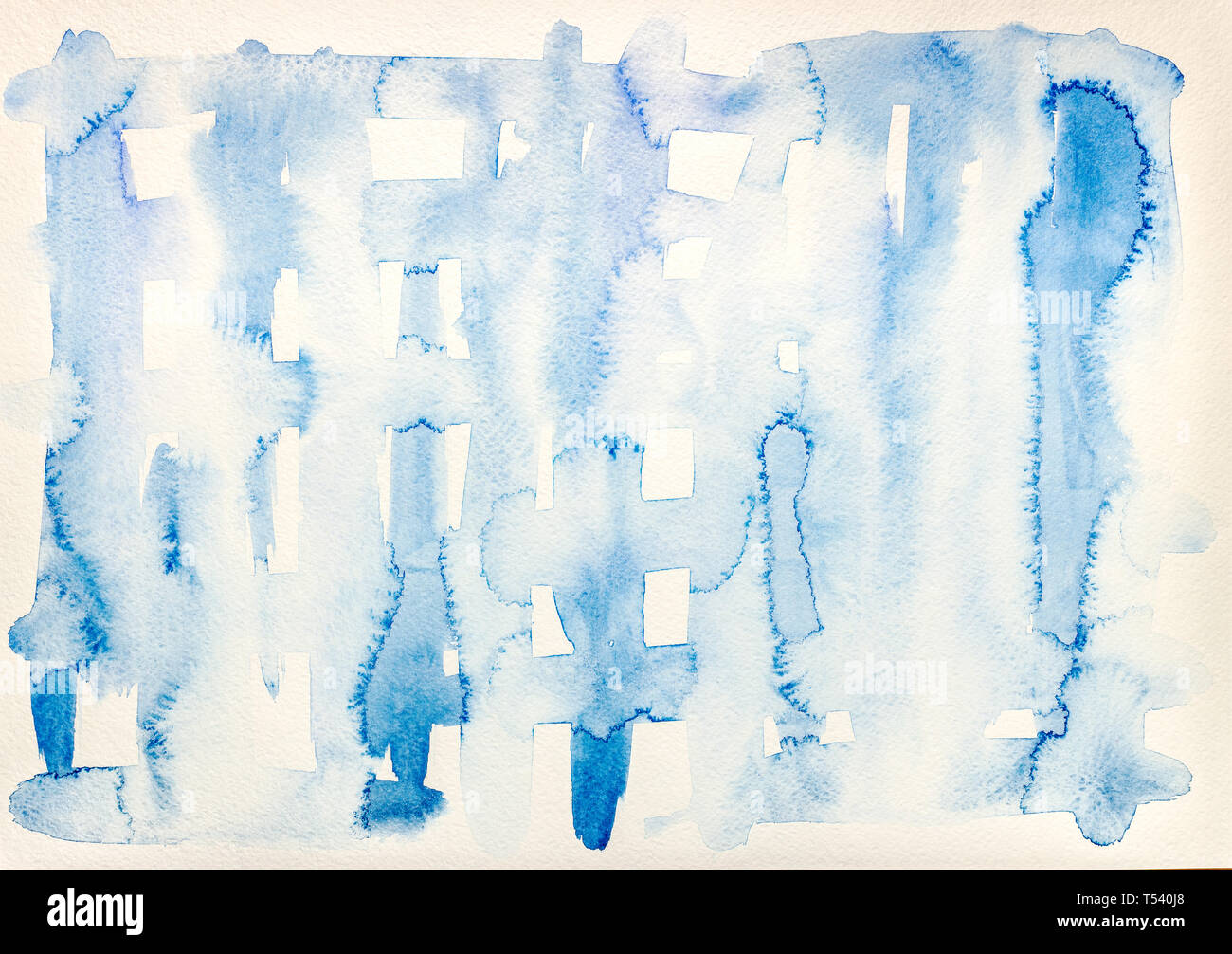 Abstrakt Blau aquarelle Flecken auf weissem Aquarellpapier. bunten Hintergrund Stockfoto