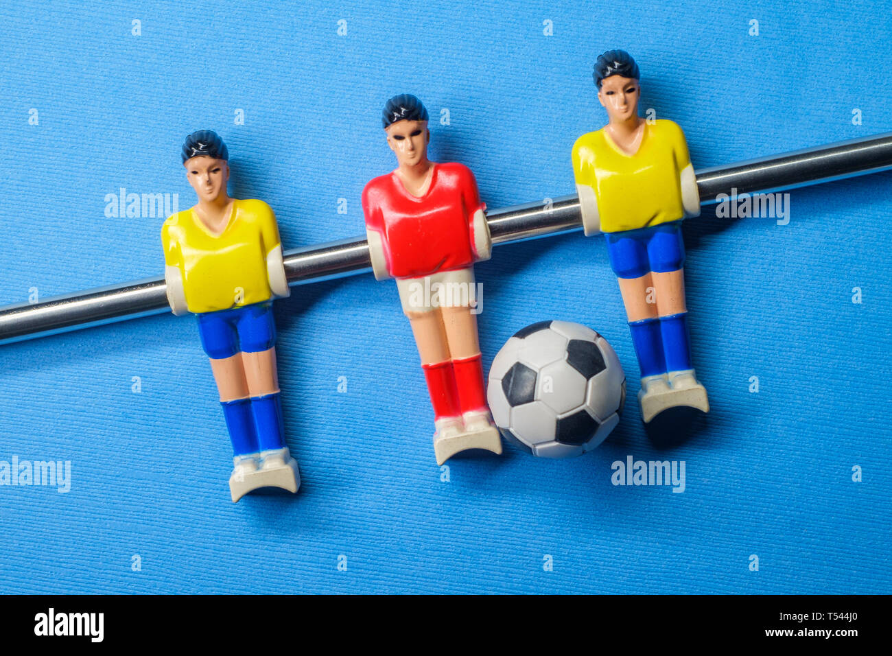 Closeup makro Tabelle - obere Partie Tischfußball oder Kicker mit Fußball Stockfoto