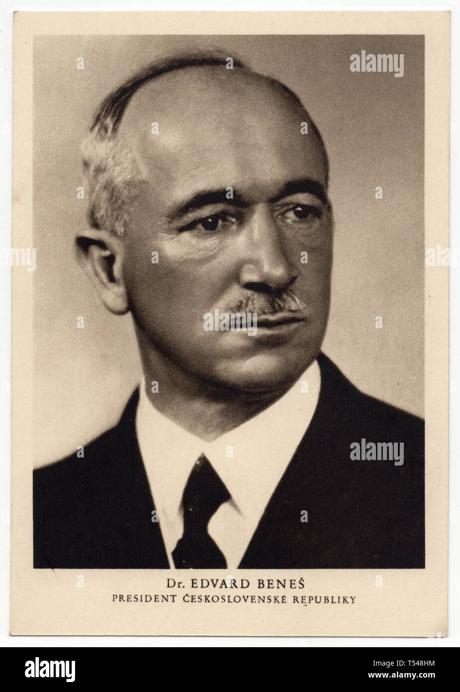 Präsident der Tschechoslowakei Edvard Beneš. Offizielle Schwarz-Weiß-Porträt dargestellt, wahrscheinlich im Jahre 1942 und in der Tschechoslowakischen Ansichtskarte 1945 ausgestellt. Mit freundlicher Genehmigung des Azoor Postkarte Sammlung. Stockfoto