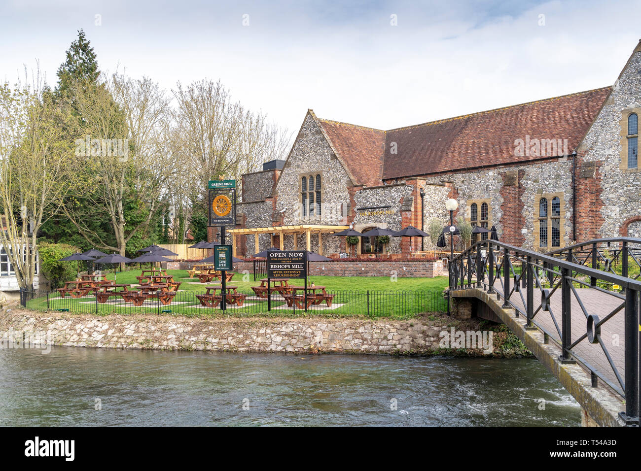 Bischöfe Mühle pub renoviert und ein Jahr nach Novichok Nerv agent Kontamination wieder geöffnet Stockfoto