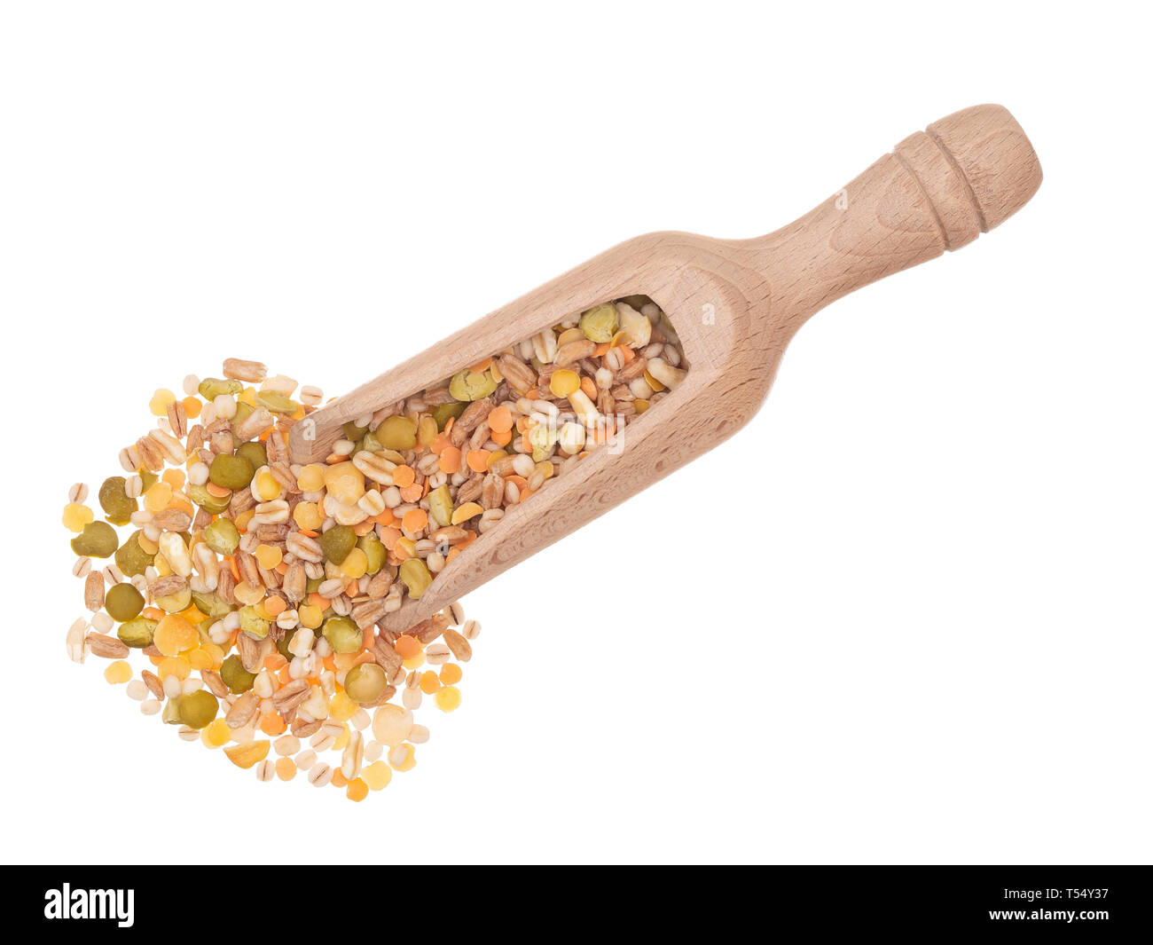 Getreide und Bohnen, Hülsenfrüchte mischen. Heap mit Schaufel, auf weißem Hintergrund. Stockfoto