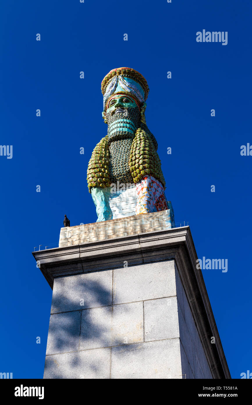 Skulptur von Michael Rakowitz "der unsichtbare Feind sollte nicht auf den vierten Sockel außerhalb der National Gallery, Trafalgar Square, London, UK Stockfoto