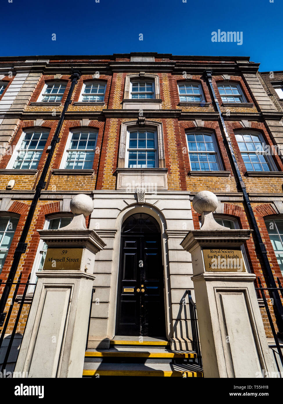 Royal Society für die öffentliche Gesundheit RSPH John Snow Haus 59 Mansell Street London Stockfoto