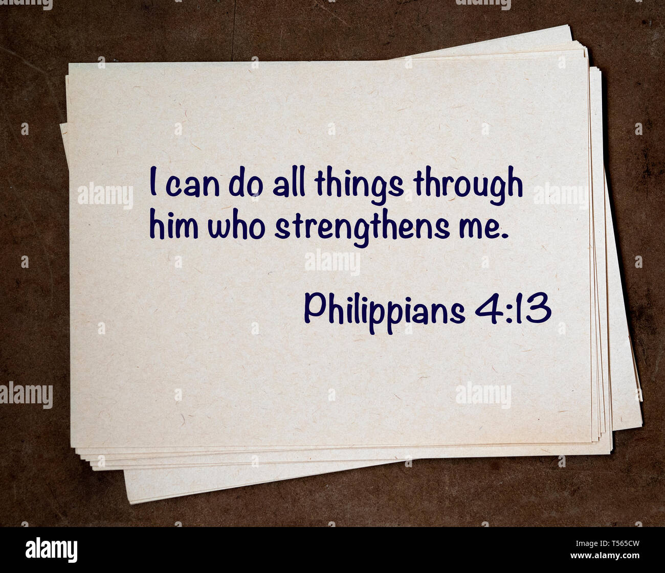 Dieses Bild Abbildung zeigt ein Zitat aus der Bibel: Philipper 4:13 Alles vermag ich durch ihn, der mir Kraft gibt. Stockfoto