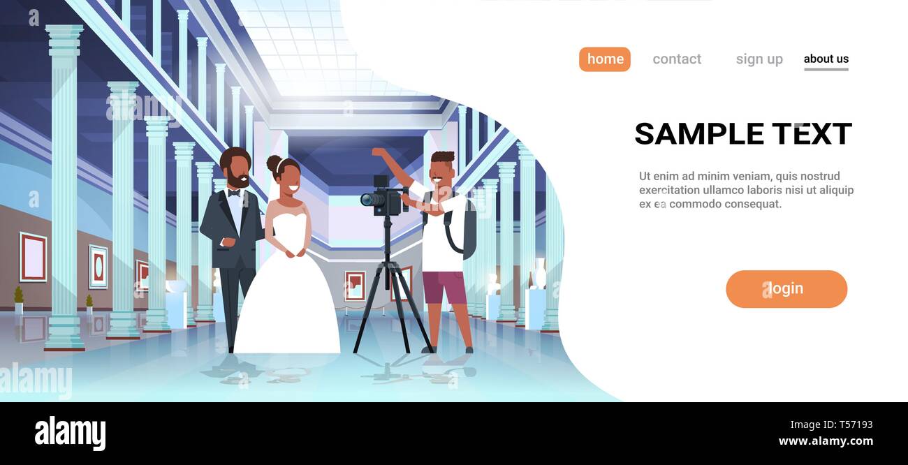 Hochzeit Fotograf Aufnahmen auf der Kamera Jungvermählten afrikanische amerikanische Paar ständigen zusammen Braut und Bräutigam, Mann unter professionellen Foto Stock Vektor