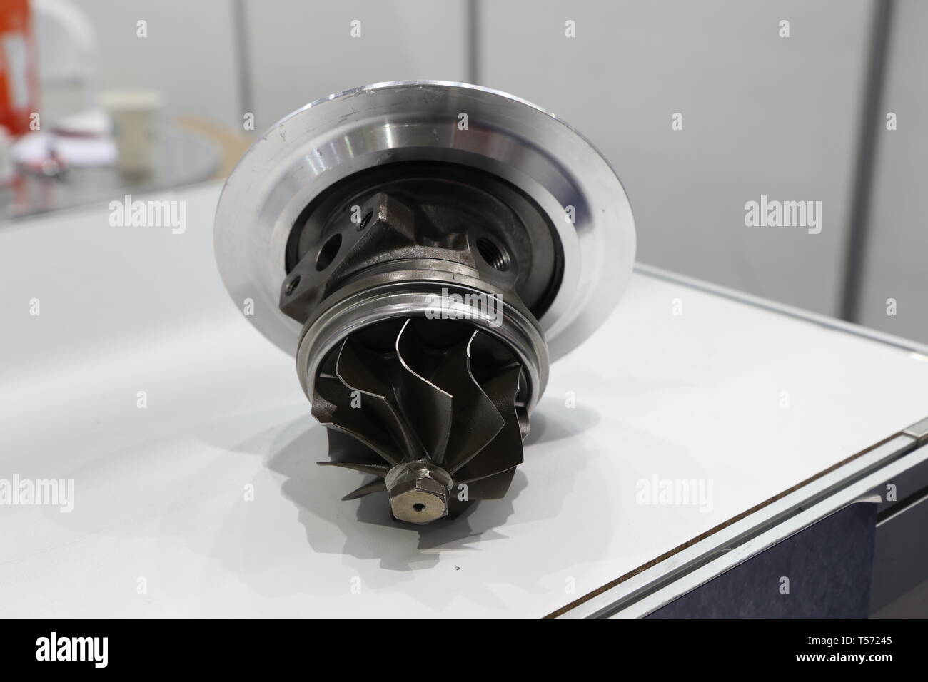 Turbolader Bauteile für Dieselmotor; aus Eisen, Aluminium, Stahl, Guss und Bearbeitung. Stockfoto
