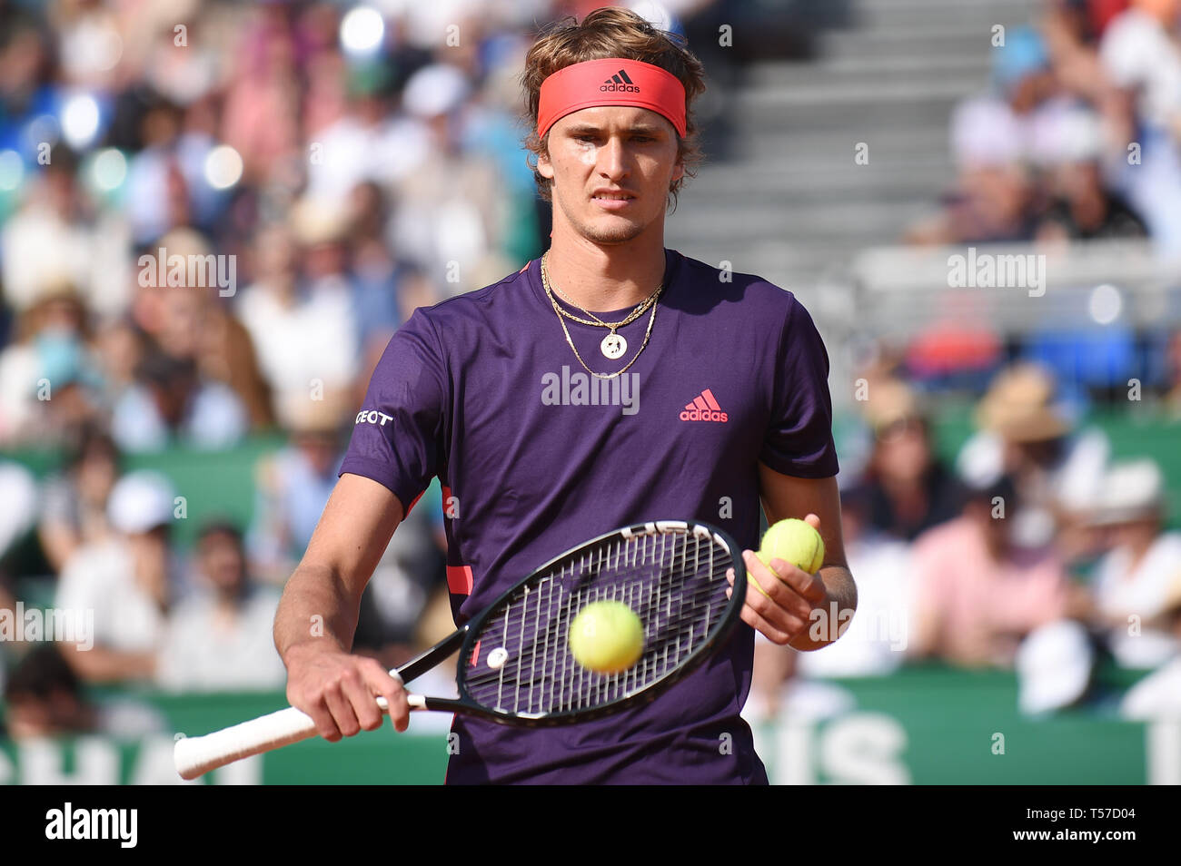 Alexander Zverev (GER), 18. April 2019 - Tennis: 3. Runde der Männer Singles Match in Monte Carlo Masters in Monte Carlo Country Club in Roquebrune-Cap-Martin, Frankreich. (Foto von itaru Chiba/LBA) Stockfoto