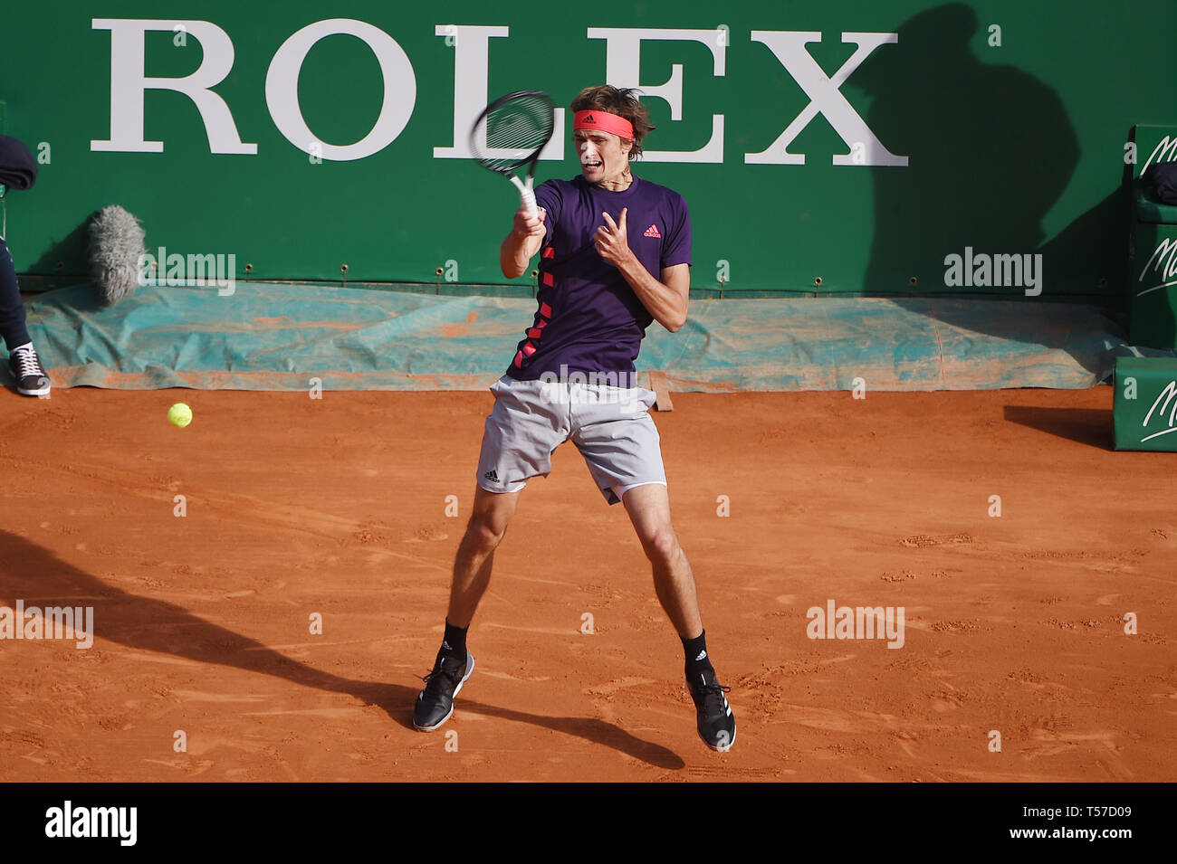 Alexander Zverev (GER), 18. April 2019 - Tennis: 3. Runde der Männer Singles Match in Monte Carlo Masters in Monte Carlo Country Club in Roquebrune-Cap-Martin, Frankreich. (Foto von itaru Chiba/LBA) Stockfoto