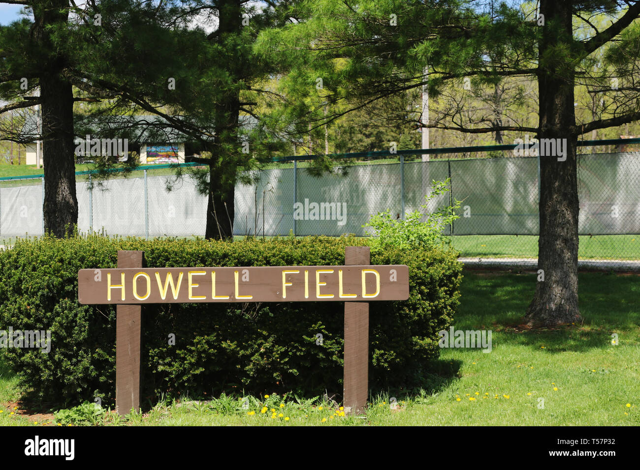 Howell Feld anmelden. Der Standort des ersten NFL Football Spiel ist jetzt die Howell Baseballfeld in Triangle Park, Dayton, Ohio, USA. Ohio historische Marke Stockfoto