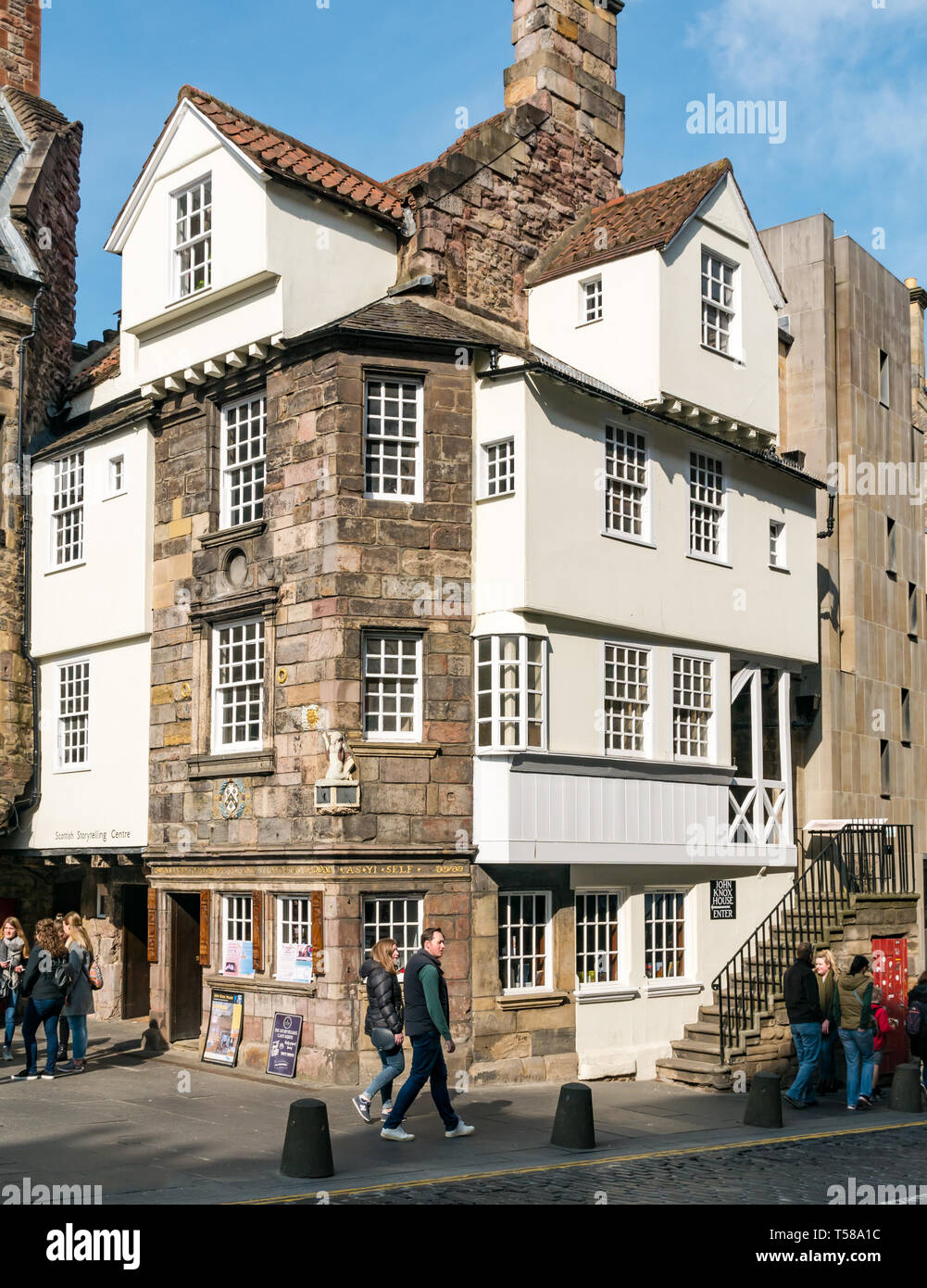 John Knox House, Gebäude aus dem 16.. Jahrhundert, jetzt Scottish Storytelling Centre, Royal Mile, Edinburgh, Schottland, Großbritannien Stockfoto