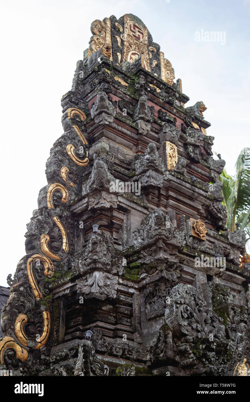 Nahaufnahme von einem Turm Struktur an Tempel auf Bali, Indonesien Stockfoto