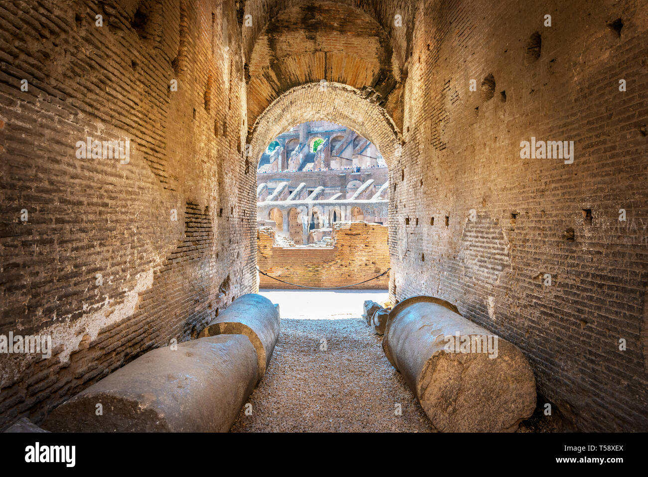 Rom, Italien, 18. Juni 2016: Blick auf das Kolosseum, Rom, Italien Stockfoto