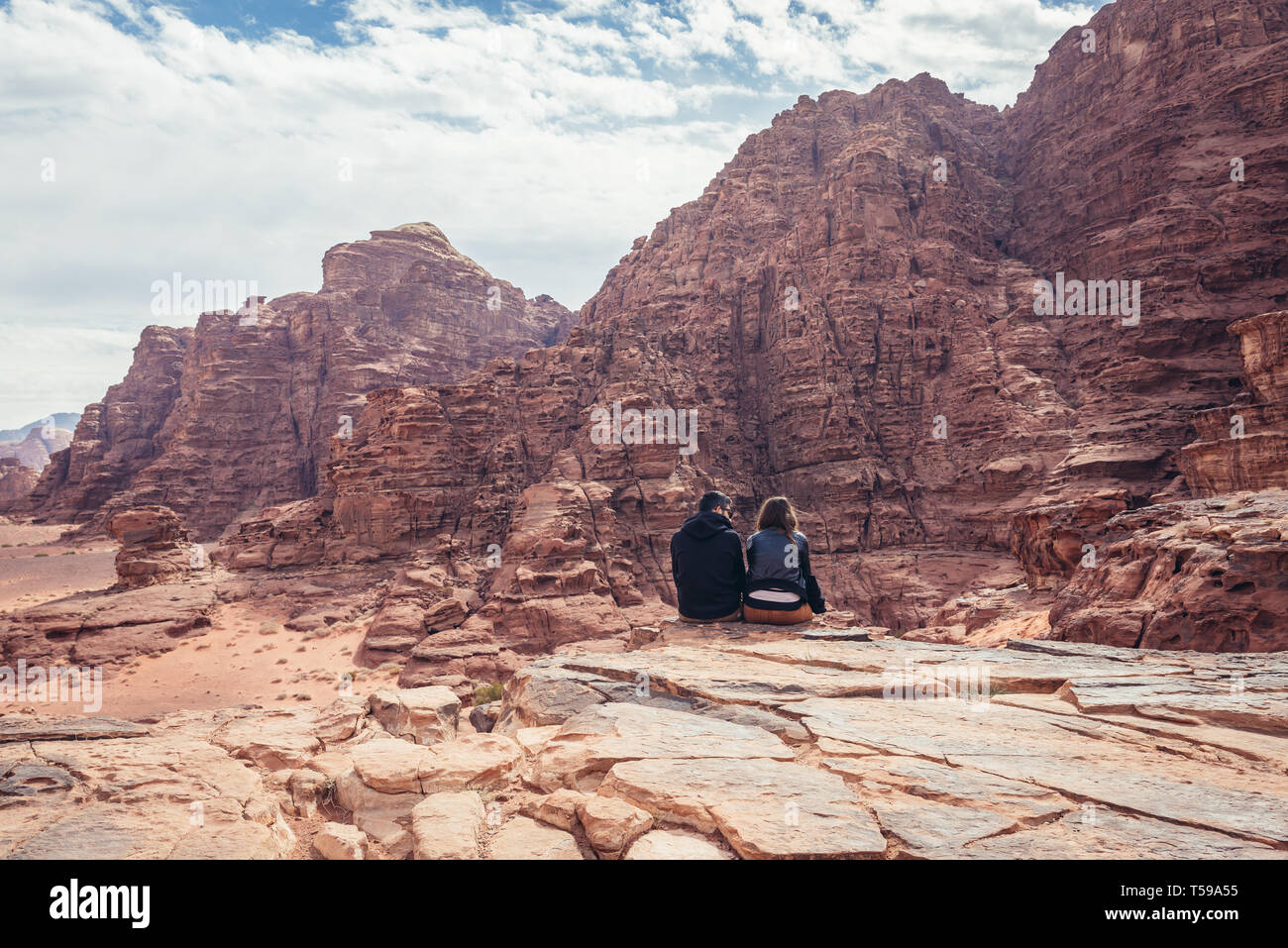 Kleine Brücke im Wadi Rum Tal auch genannt Tal des Mondes in Jordanien Stockfoto
