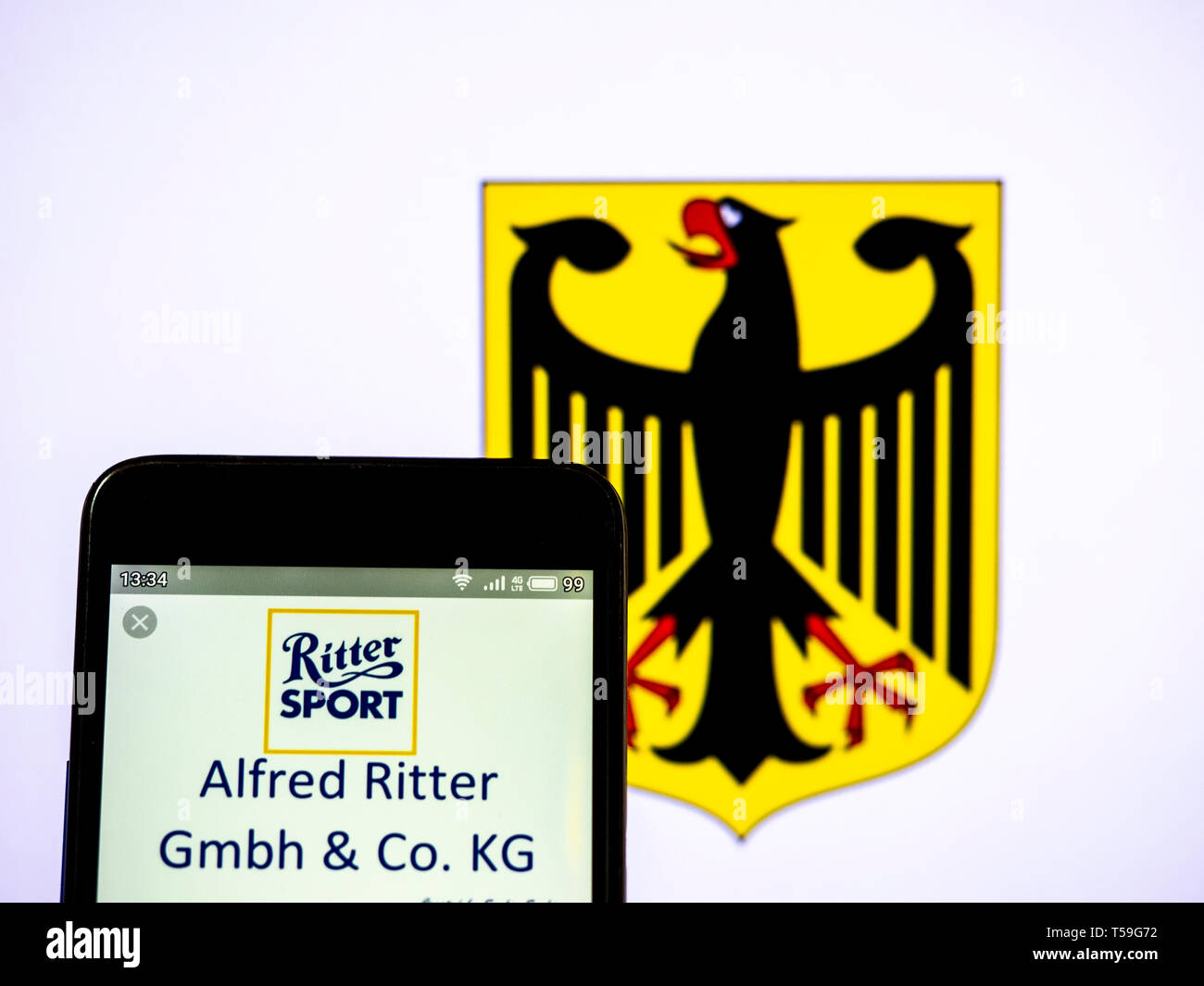 In diesem Foto, Bild a Alfred Ritter GmbH & Co.KG gesehen auf einem Smartphone angezeigt Stockfoto