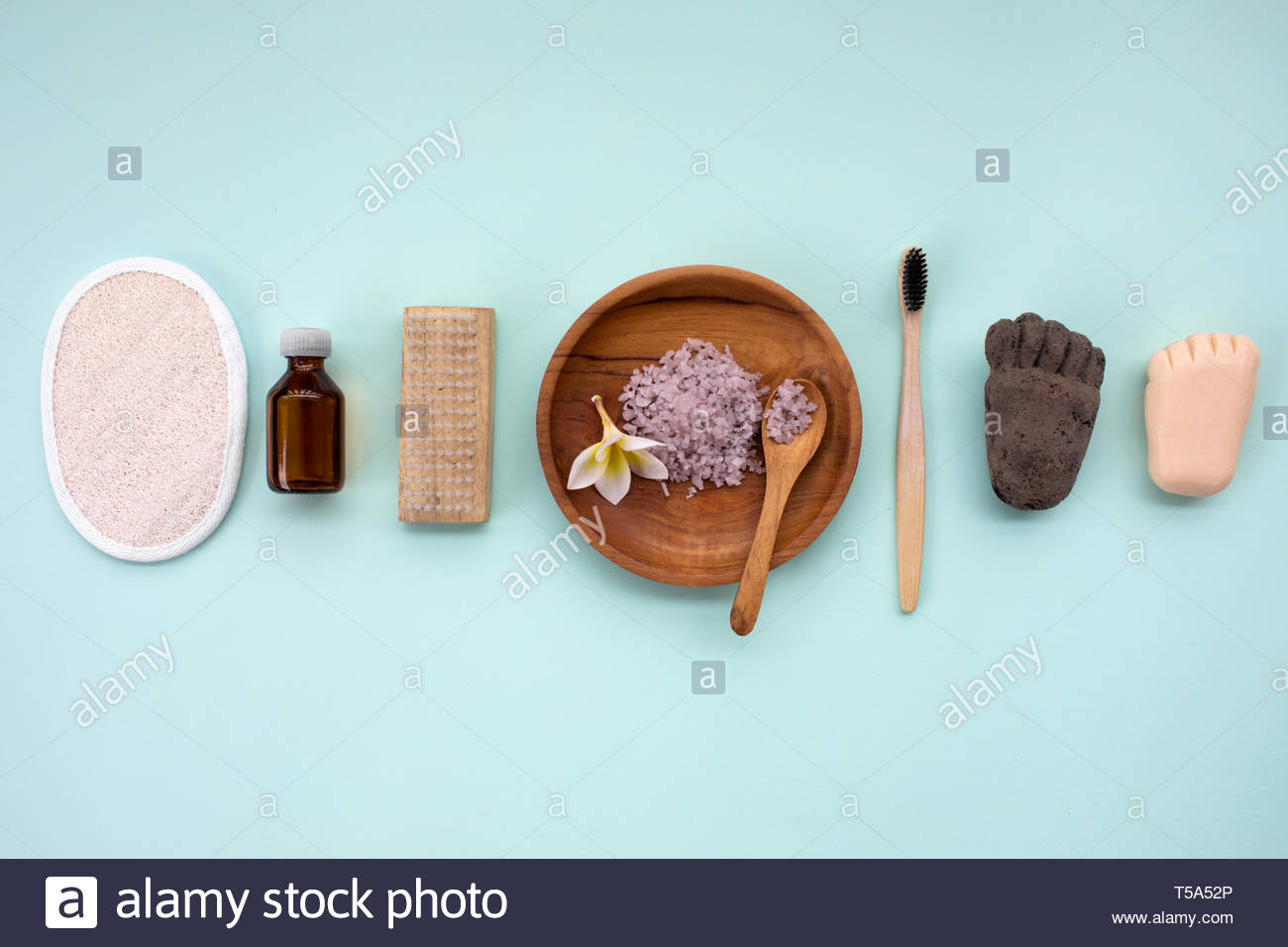 Natürliche Badezimmer Zubehör: luffa Waschlappen, Make-up ... Natürliche Badezimmer Zubehör: luffa Waschlappen, Make-up ...