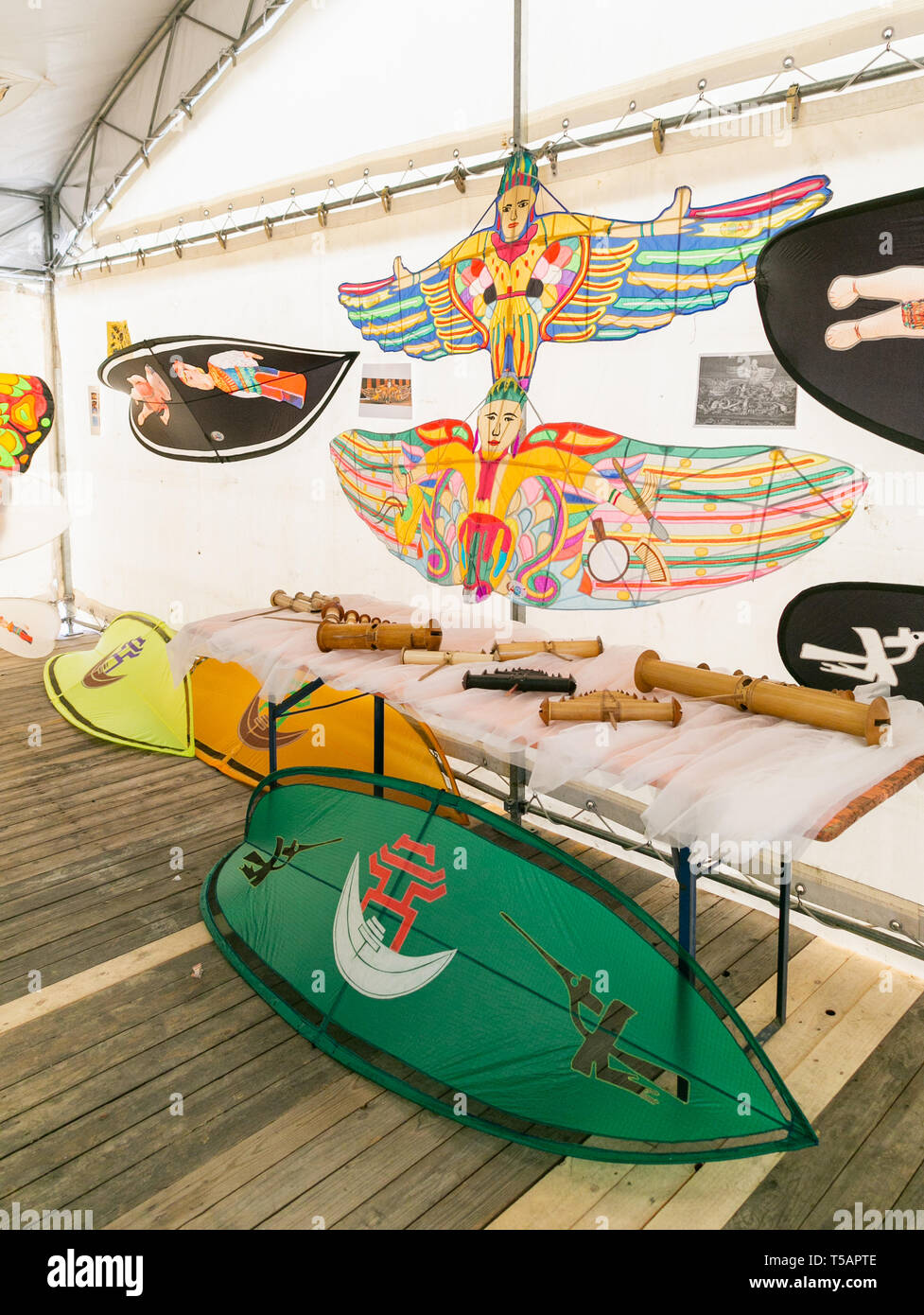 Cervia, Italien - 21/04/2019 Artevento2019 - Handgemachte asiatische Drachen. Drachenfest Stockfoto