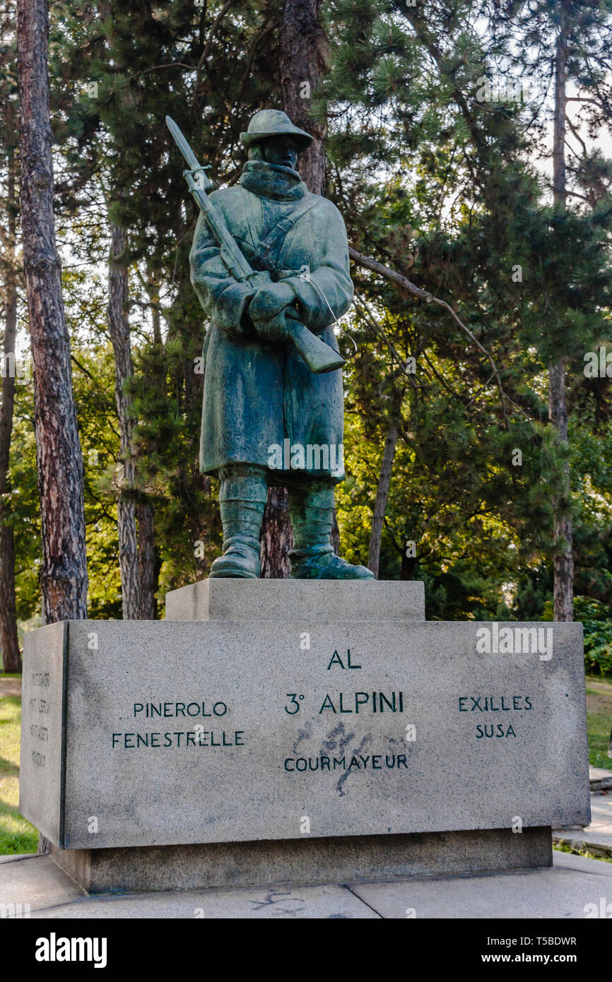 Denkmal für die Dritte Alpine Regiment, Turin Stockfoto