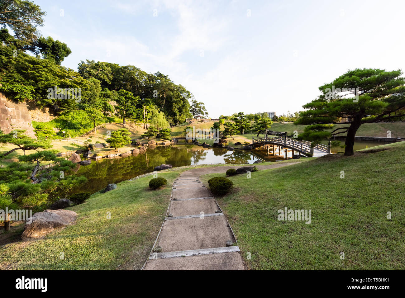 Japanischer Garten (Gyokusen Inmaru Garten) in Kanazawa Castle, Präfektur Ishikawa, Japan Stockfoto