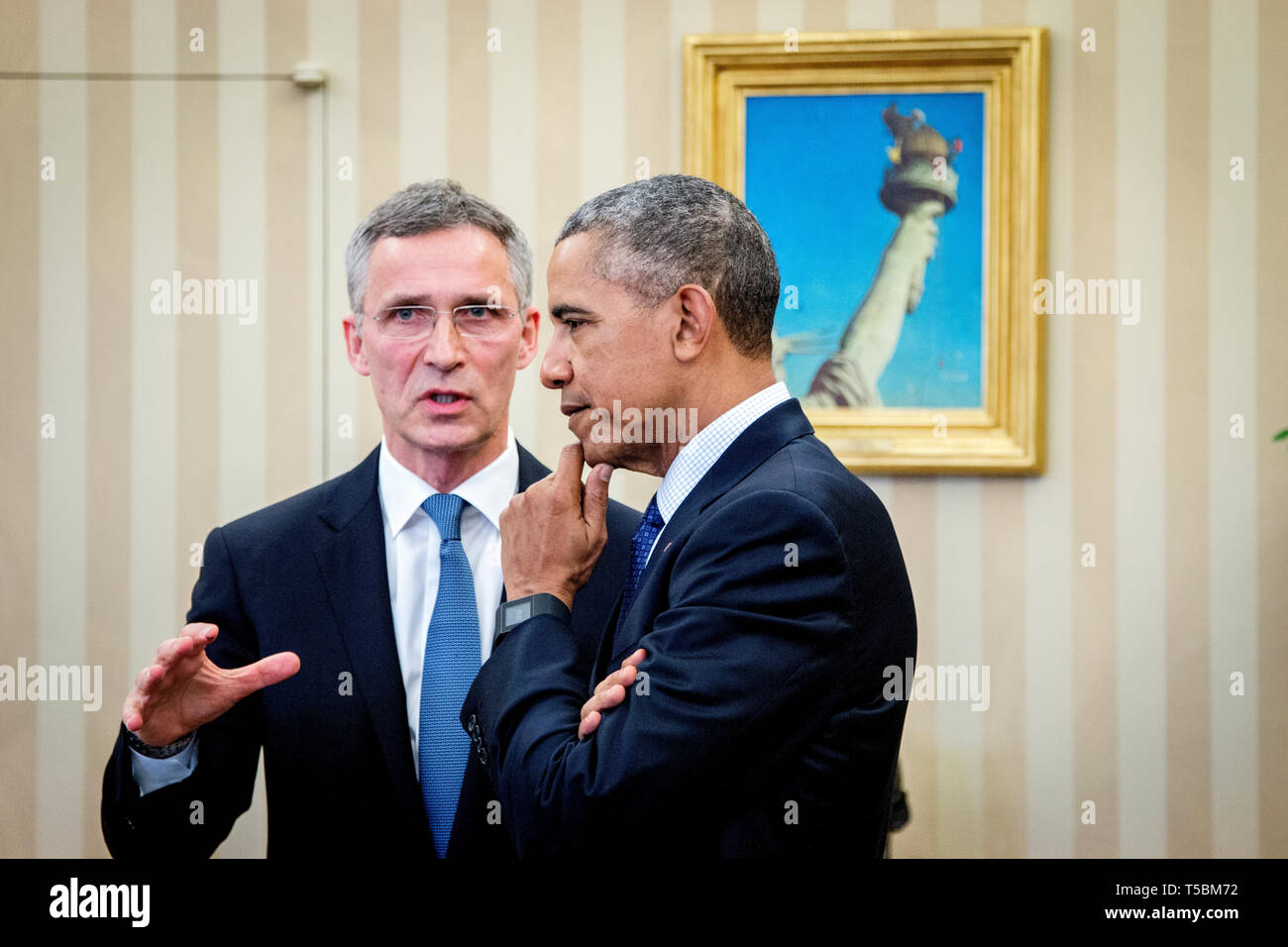Generalsekretär der NATO, Herrn Jens Stoltenberg, Besuche des Weißen Hauses und des US-Präsidenten Barack Obama. Stockfoto