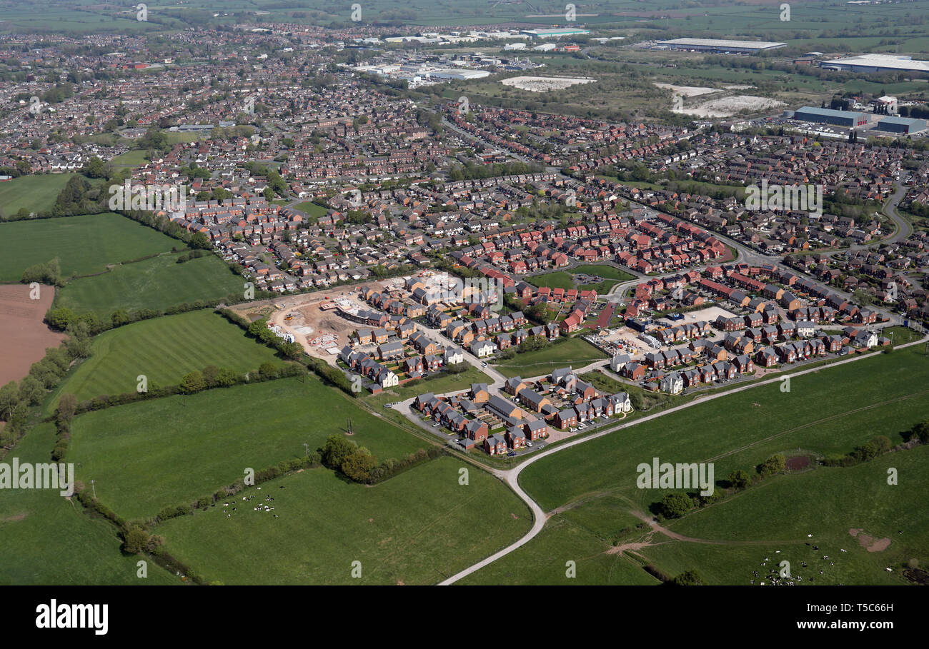 Luftbild der neuen Häuser in Northwich, Cheshire, Großbritannien gebaut Stockfoto