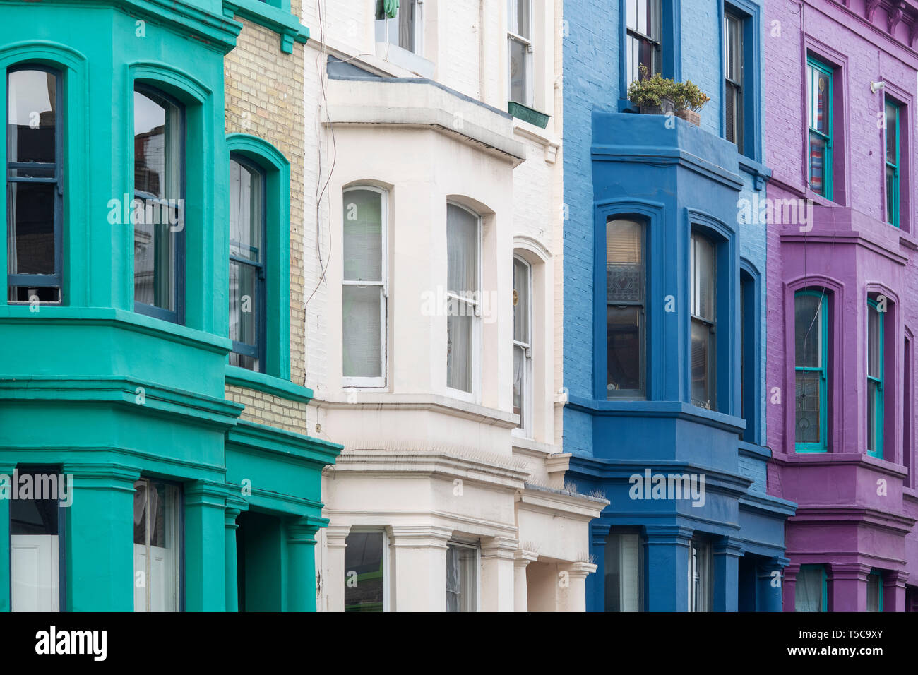 Bunte Häuser, Lancaster Road, Notting Hill, London, England Stockfoto