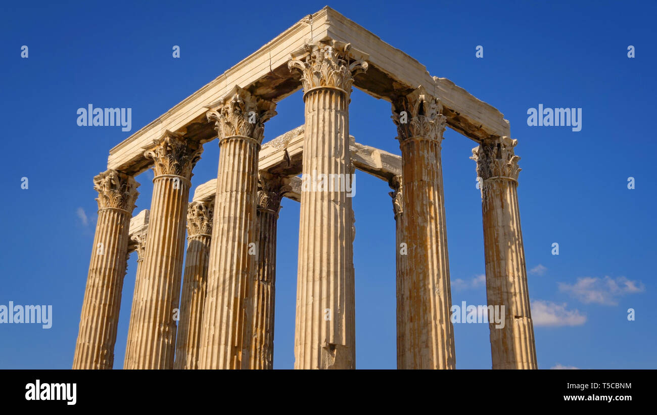 Tempel des Olympischen Zeus Ruinen in Athen, Griechenland Stockfoto