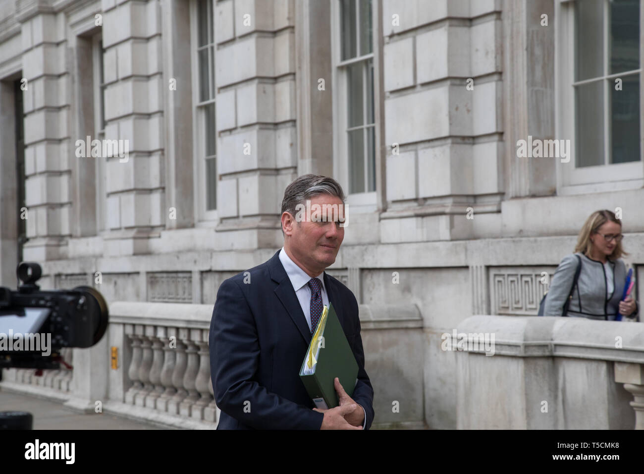 Cabinet Office, London, UK. 23. April 2019. (L - R) Keir Starmer, Rebecca Long-Bailey, John McDonald und Sue Hayman Lebenslauf Brexit Gespräche mit der Regierung im Cabinet Office, Westminster. Credit: Santo Basone/Alamy leben Nachrichten Stockfoto